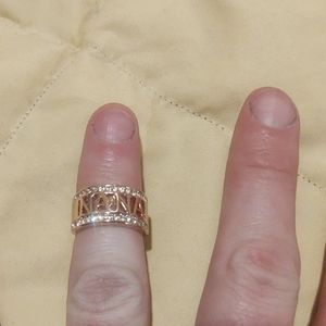 NANA Ring
